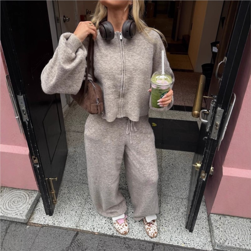 Женский трикотажный спортивный – обзор и цена Knitted Cardigan Men